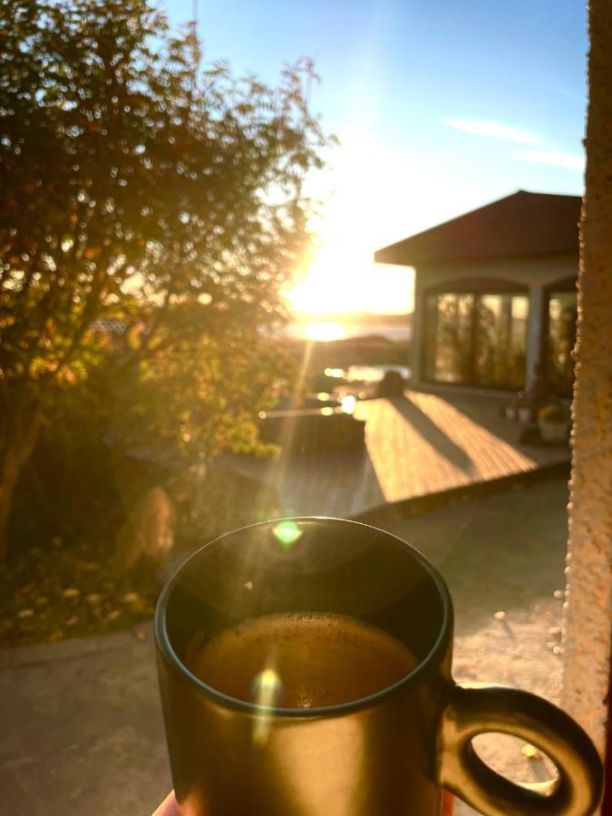 Alka - Cozy Room By The Sea With Private Hot Tub Njarthvik Exteriör bild